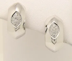 18kt White Gold Diamond Earrings