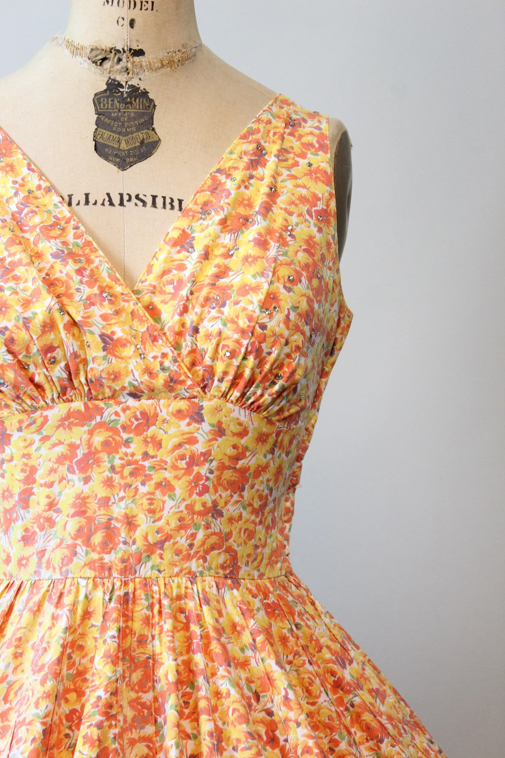 1950s PANSY and ROSE cotton print rhinestone dress xs | new spring