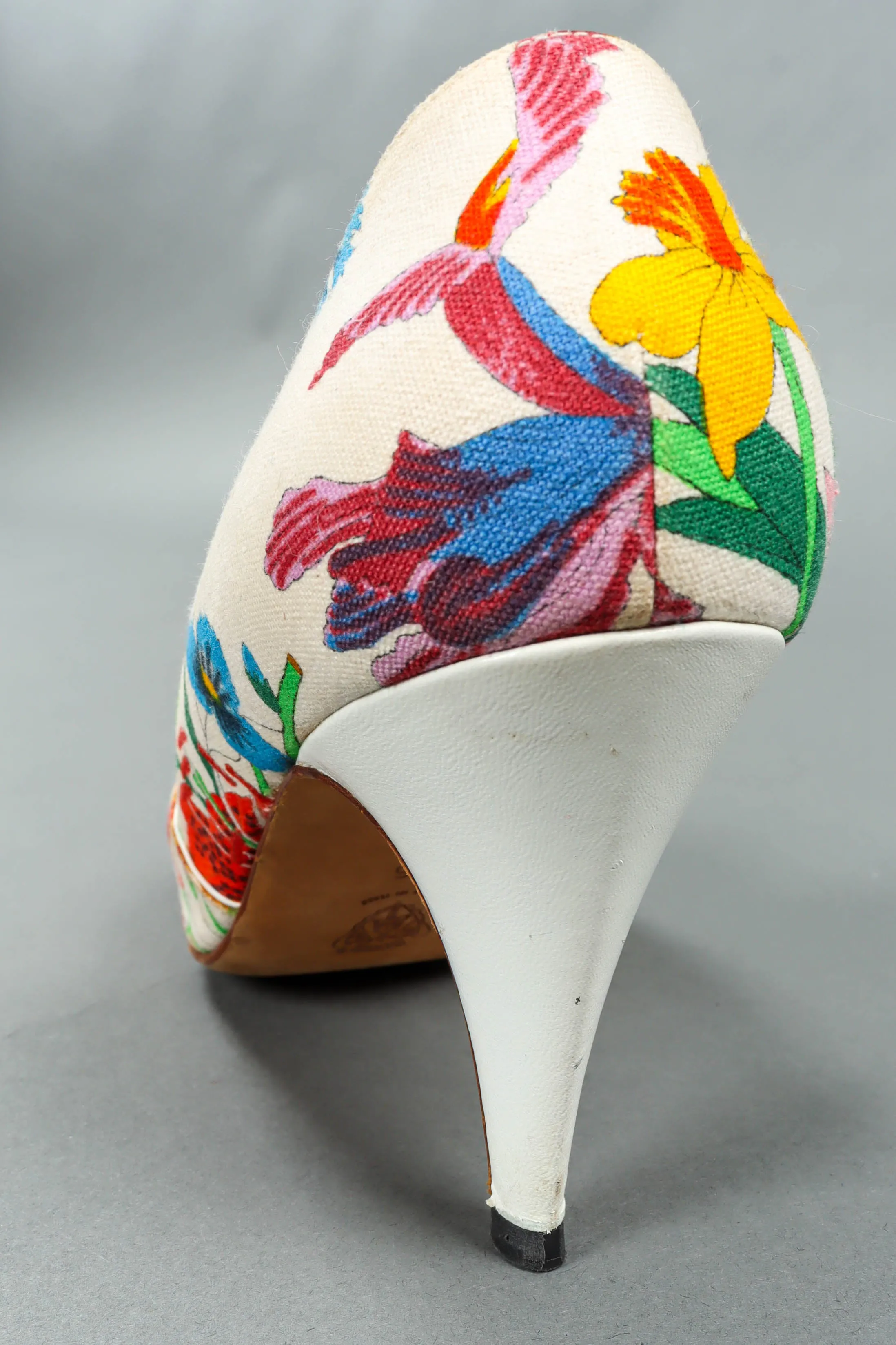 1980s Flora White Heels