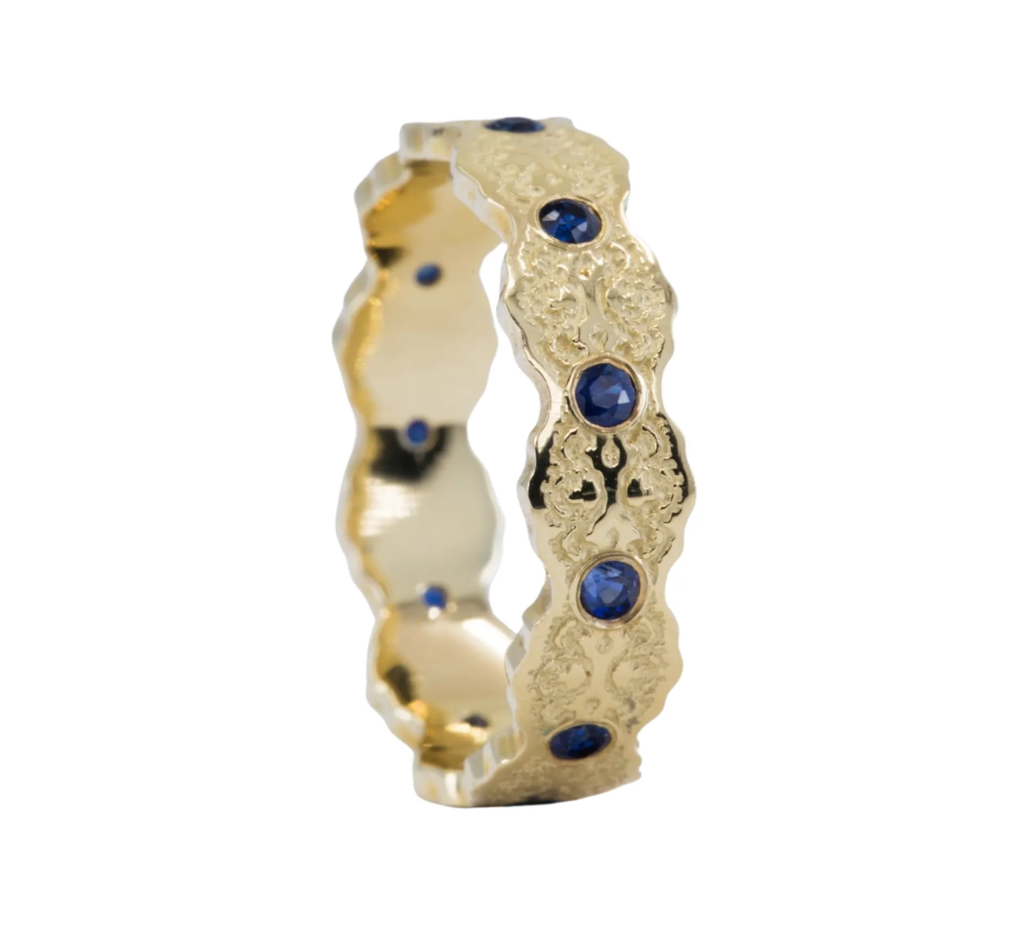 Aria Lace Wedding Ring with Blue Sapphires in 14k Yellow Gold - Size 4.75