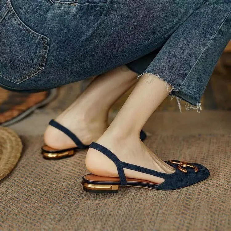 Ariadna® | Elegant suede slingbacks