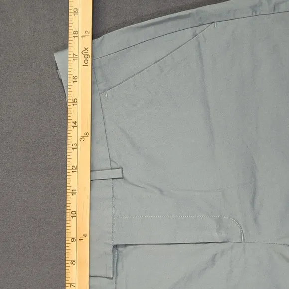 AYR Shorts Women's 10 Blue Cotton Zip Up Flat Front Chino 16915