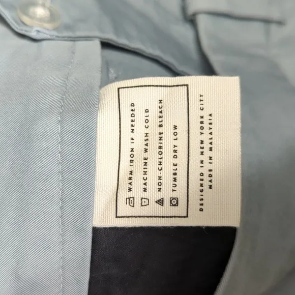 AYR Shorts Women's 10 Blue Cotton Zip Up Flat Front Chino 16915
