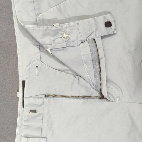 AYR Shorts Women's 10 Blue Cotton Zip Up Flat Front Chino 16915