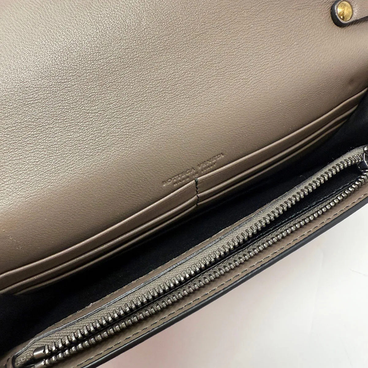 Bottega Veneta Nappa Chain Wallet