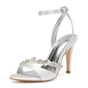 Bridal wedding pumps with rhinestone crystal chain toe