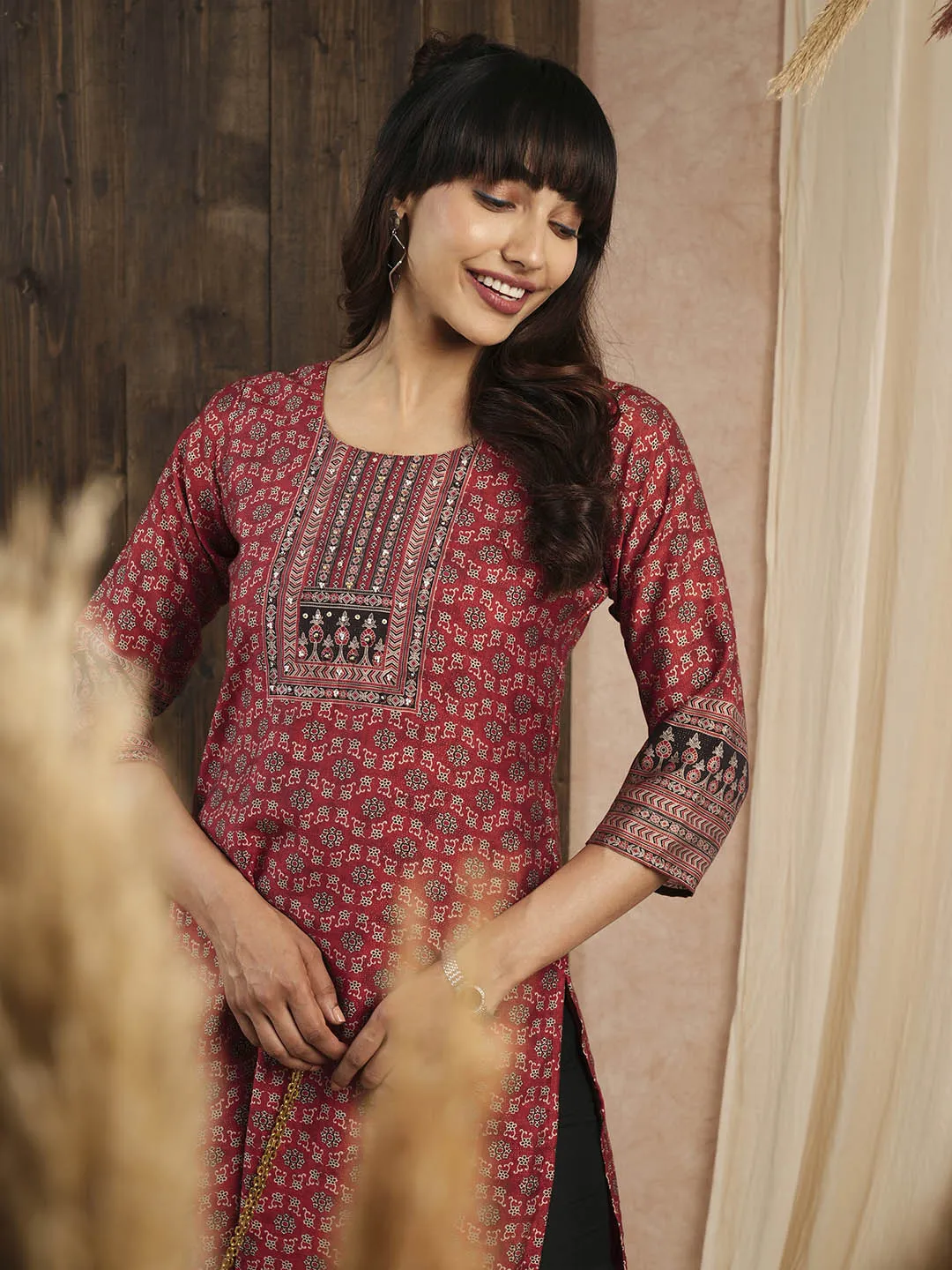Buy Red Muslin Kurta for Women's Comfort Fit Casual Wear - Zola