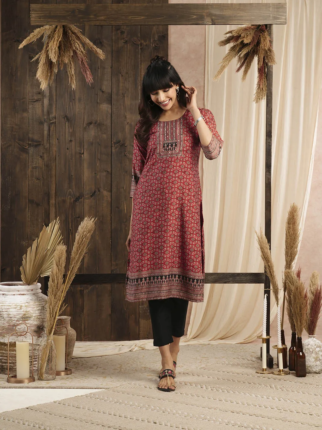 Buy Red Muslin Kurta for Women's Comfort Fit Casual Wear - Zola