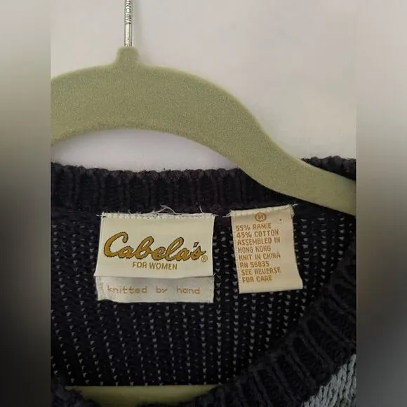 Cabelas Women's  Knitted By Hand Cardigan Sweater America US Flags M