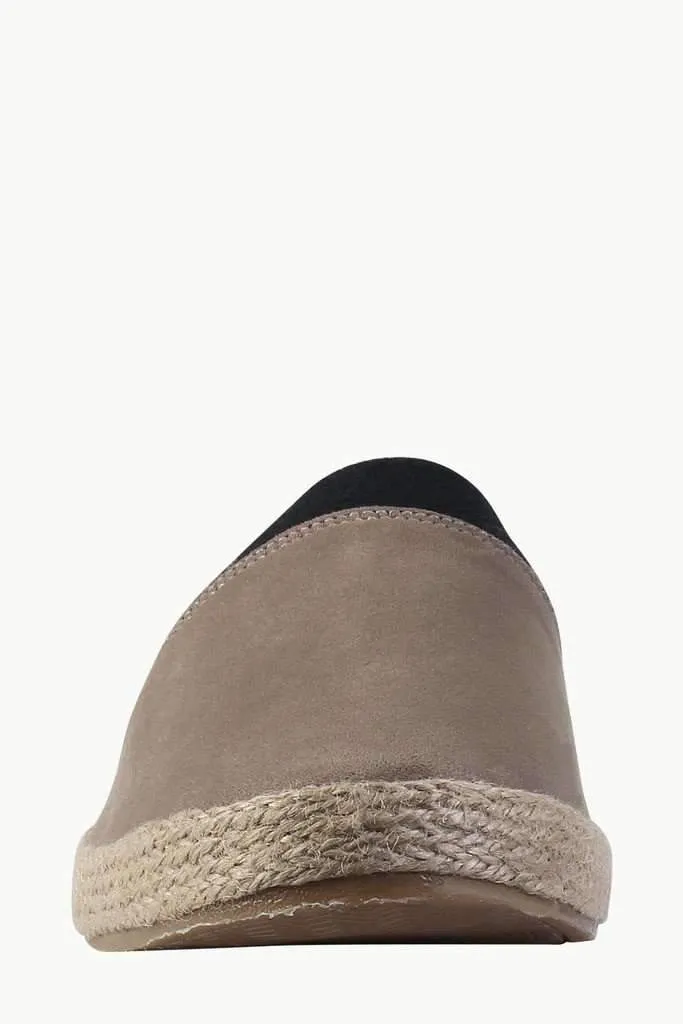 Casual Espadrilles with Contrast Stitching