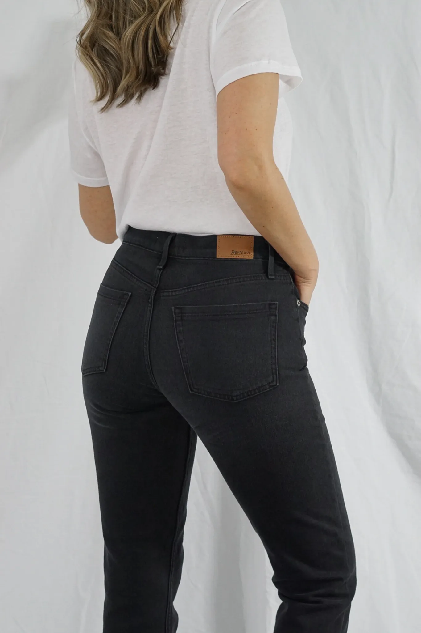 Classic Straight - Shadow Black