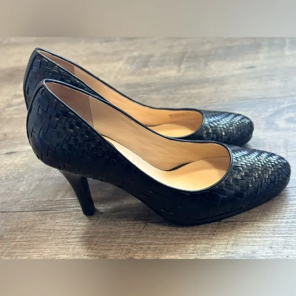 Cole Haan Leather Basket Weave Nike Air Black Heels - Size 9