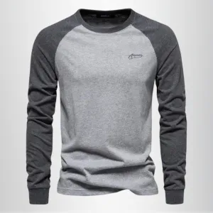 Cozy Shield" Langarm-Pullover mit Rundhalsausschnitt