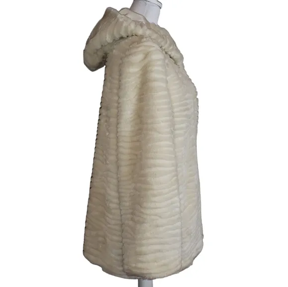 Cream Faux Fur Textured Hooded Jacket Sz Small Button Up Lined Cozy Winter Coat