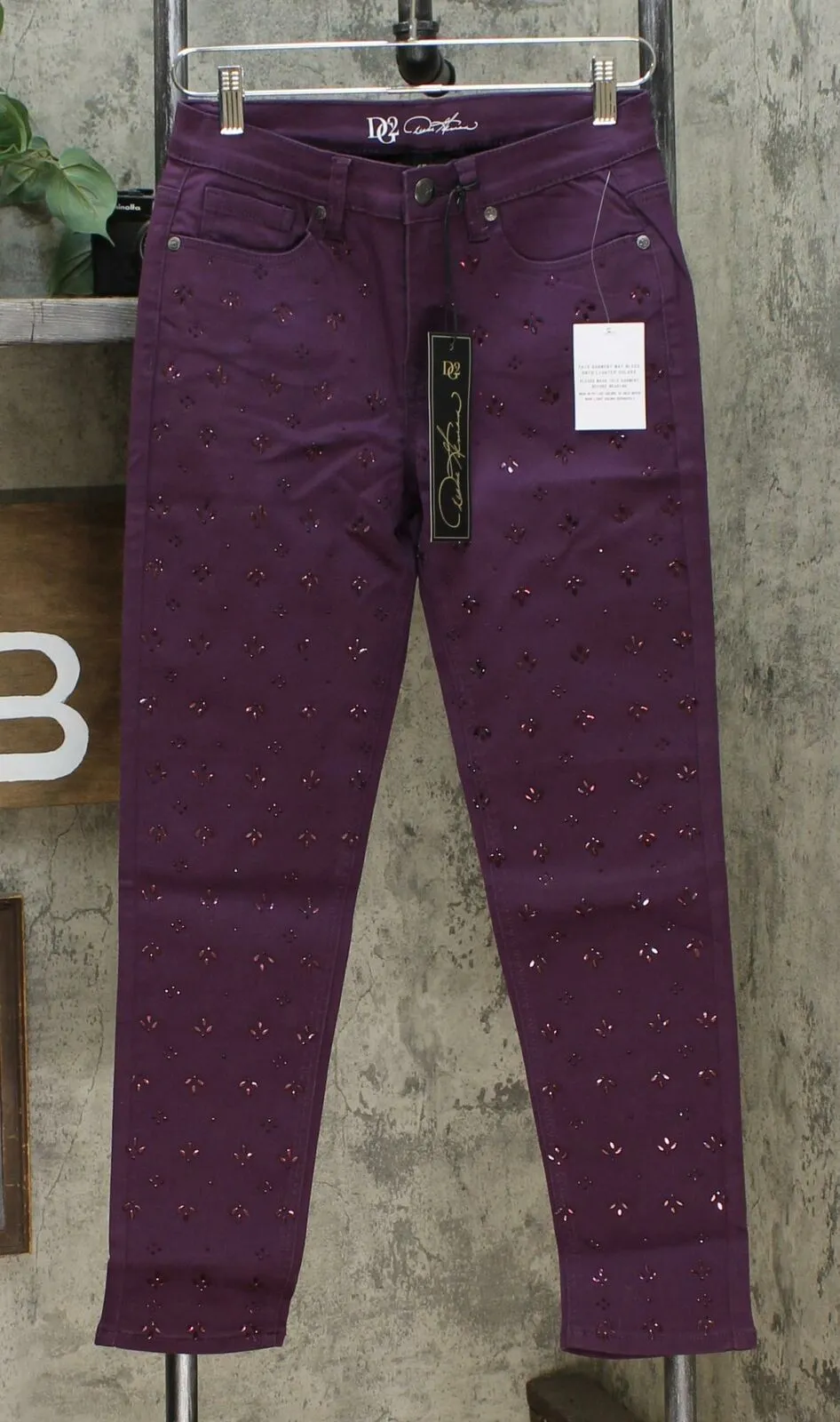 DG2 by Diane Gilman Women's Petite Virtual Stretch Novelty Skinny Jeans