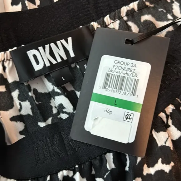 DKNY Pull-On Asymmetrical Printed Black &amp; White Color-Block Skirt Size Large NWT