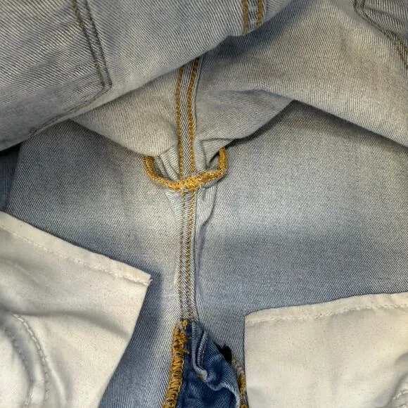 Driftwood Jeans Women's 27x28 (4) Light Blue Jackie High Rise Embroidery Western