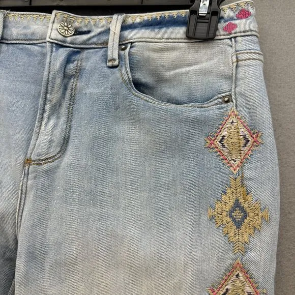 Driftwood Jeans Women's 27x28 (4) Light Blue Jackie High Rise Embroidery Western