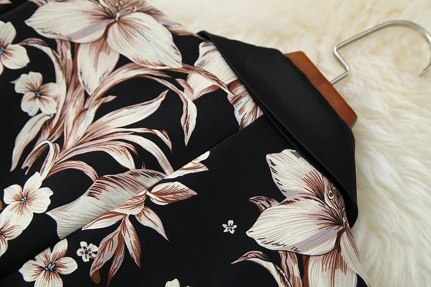 Elegant Printing Single Button Elastic Waist Suit Mini Pleated Skirt Two-piece Set