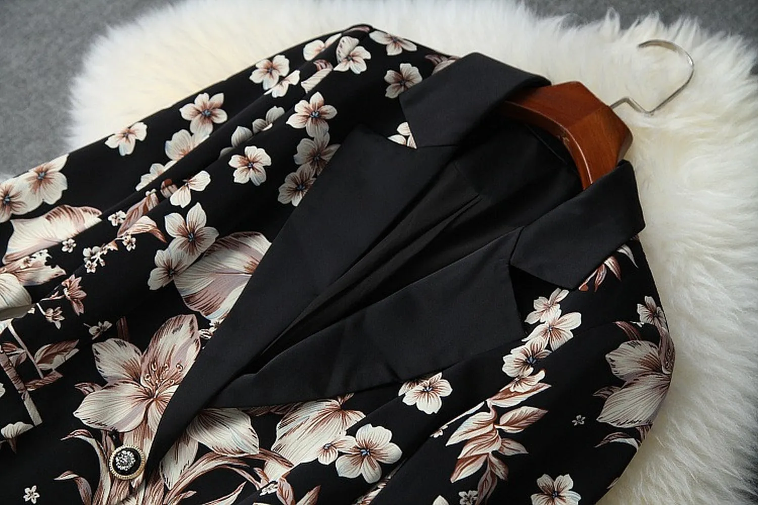 Elegant Printing Single Button Elastic Waist Suit Mini Pleated Skirt Two-piece Set