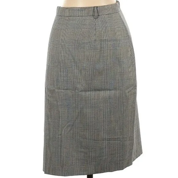 Escada Women's Plaid Pencil Skirt  100% New Wool Size EU 42 US M Gray High Rise