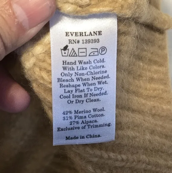 Everlane Cloud Checkered Turtleneck Women's Side S Color Cream/Light Brown