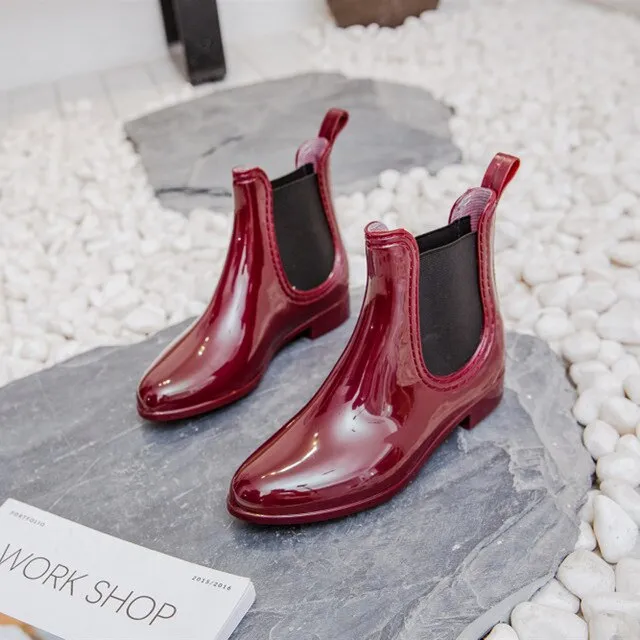 Fashion Women's Casual Rain Shoes Lady Martin Rain Foot Water Shoes Short Tube Rubber Shoes U-shape
