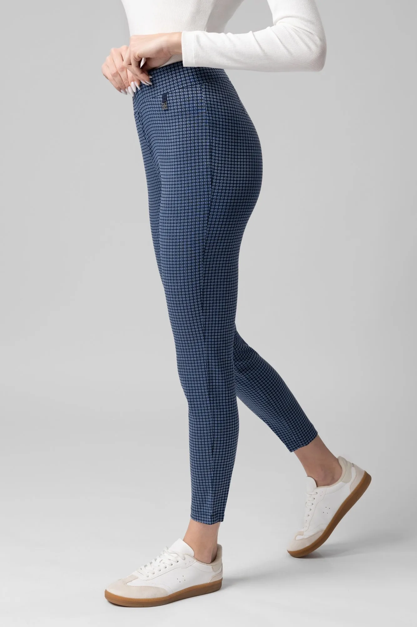 Flexmart pants Dolly