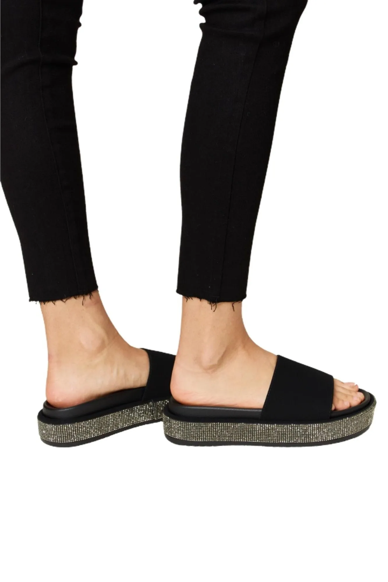 Forever Link Open Toe Rhinestone Platform Sandals