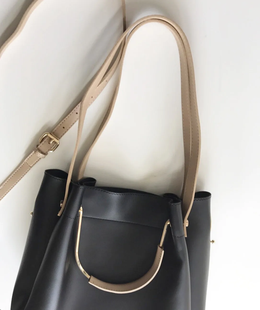 forme tote-sold out