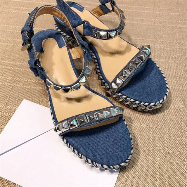 Genuine Leather Women's Sandals Luxury Brand Designer Fashion Soft Light Rivet Sweet Women's Shoes Multi-coloured Ladies Shoes