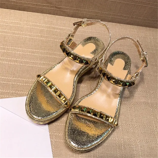 Genuine Leather Women's Sandals Luxury Brand Designer Fashion Soft Light Rivet Sweet Women's Shoes Multi-coloured Ladies Shoes