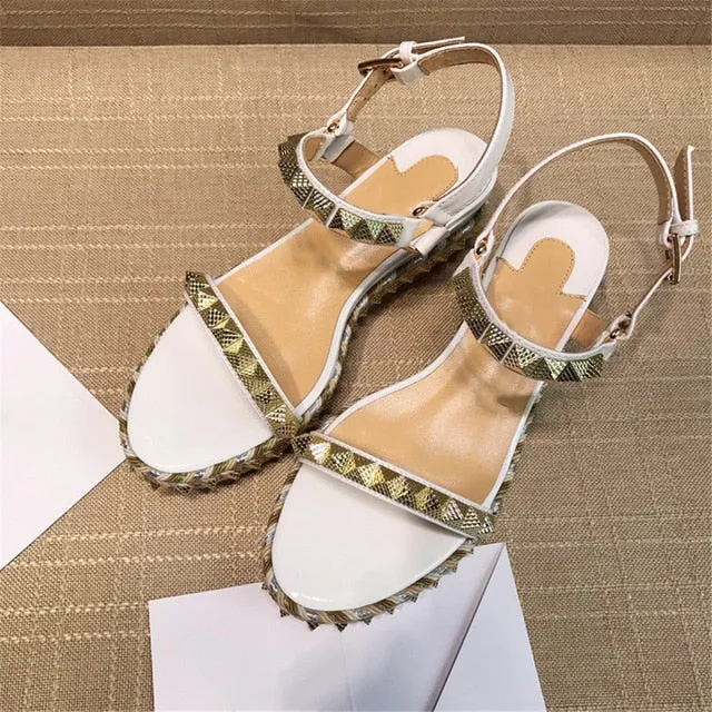 Genuine Leather Women's Sandals Luxury Brand Designer Fashion Soft Light Rivet Sweet Women's Shoes Multi-coloured Ladies Shoes