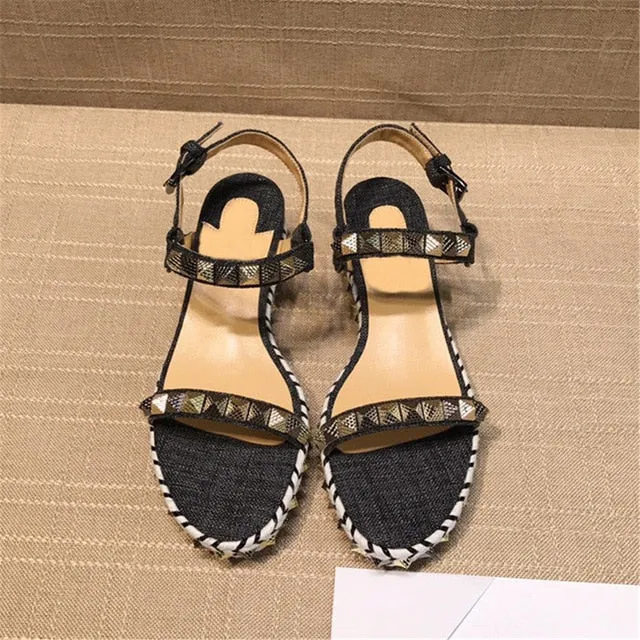 Genuine Leather Women's Sandals Luxury Brand Designer Fashion Soft Light Rivet Sweet Women's Shoes Multi-coloured Ladies Shoes