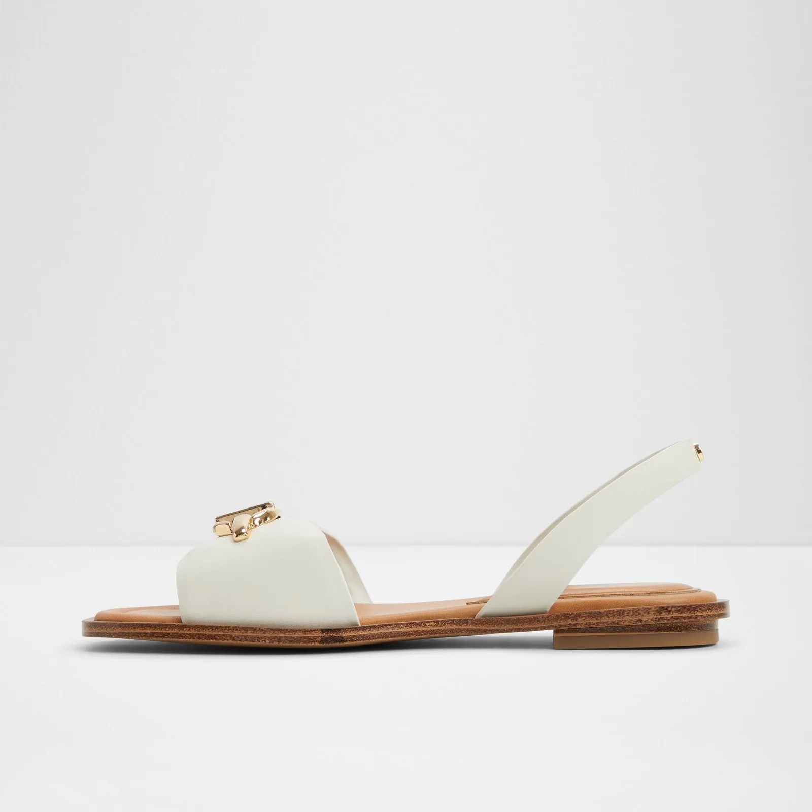 Goassi / Flat Sandals