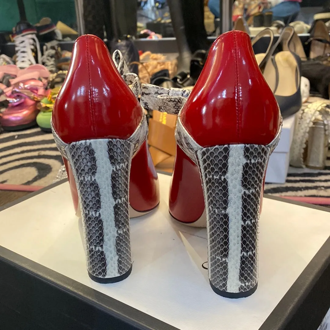 Gucci Red leather snakeskin heel and bow Chunky Heel