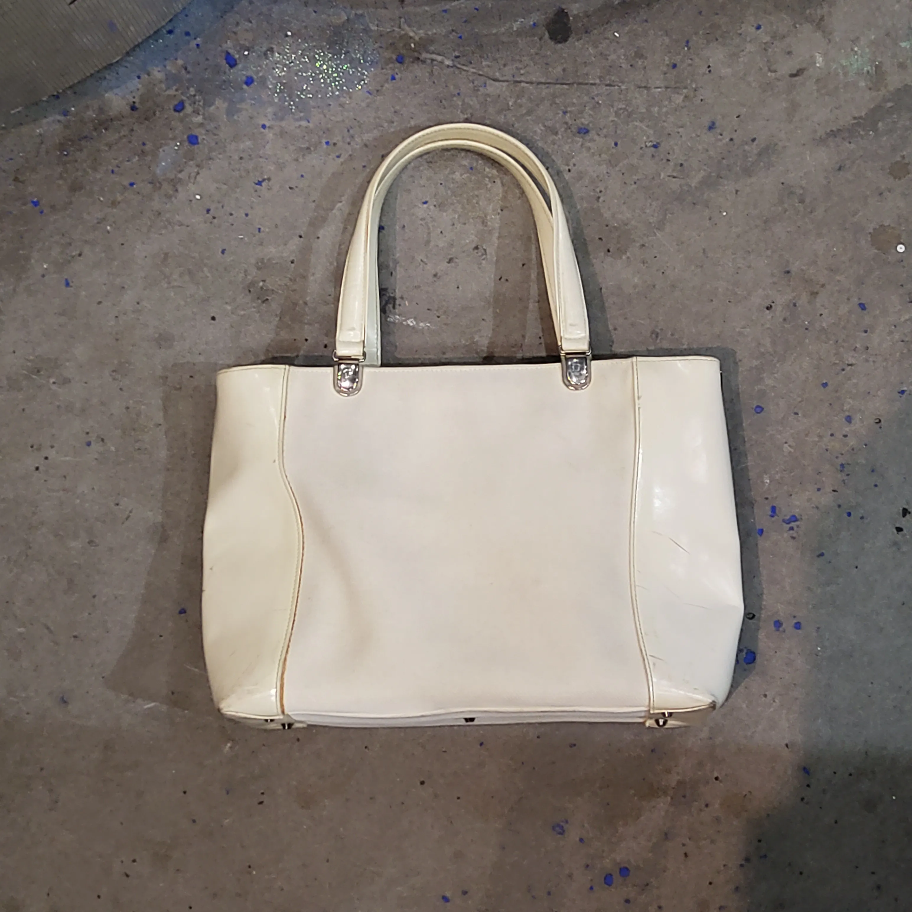 Handbag