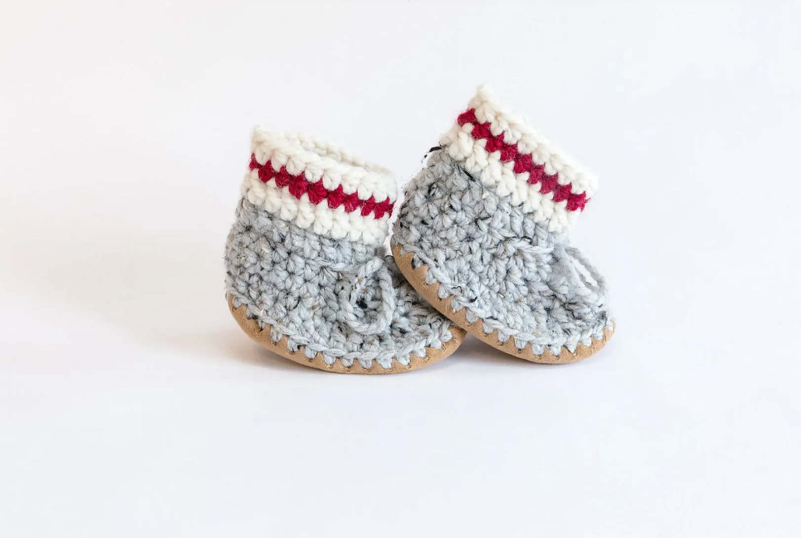 Huddy Buddies Light Grey Sock Monkey Knitted Baby Shoes: Sizes 0M to 2Y