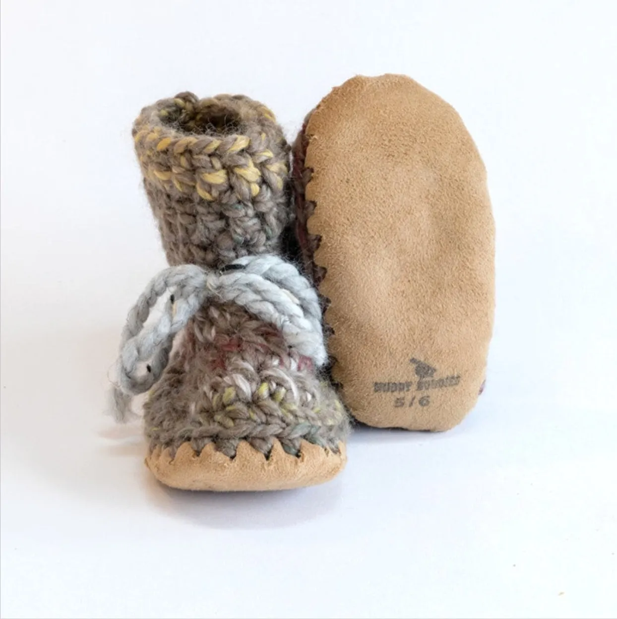 Huddy Buddies Narwal Knitted Baby Shoes: Size 0M to 2Y