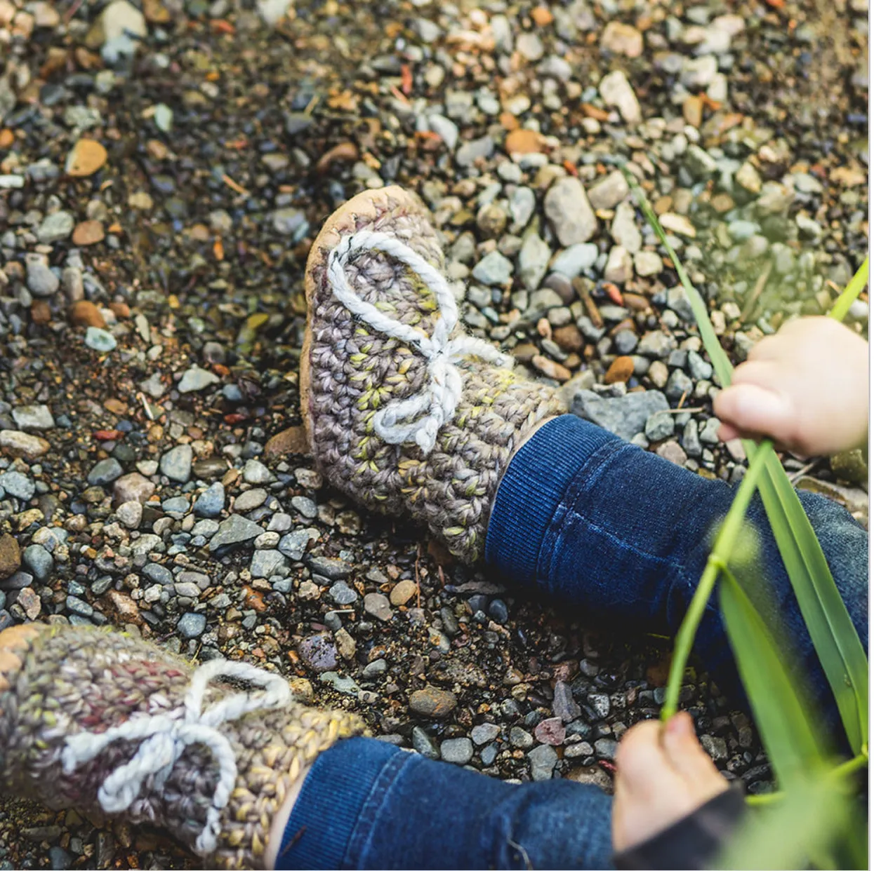 Huddy Buddies Narwal Knitted Baby Shoes: Size 0M to 2Y