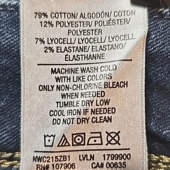 Hudson Crop Ginny Straight Jeans. Women's Size: Waist 29x26 Inseam