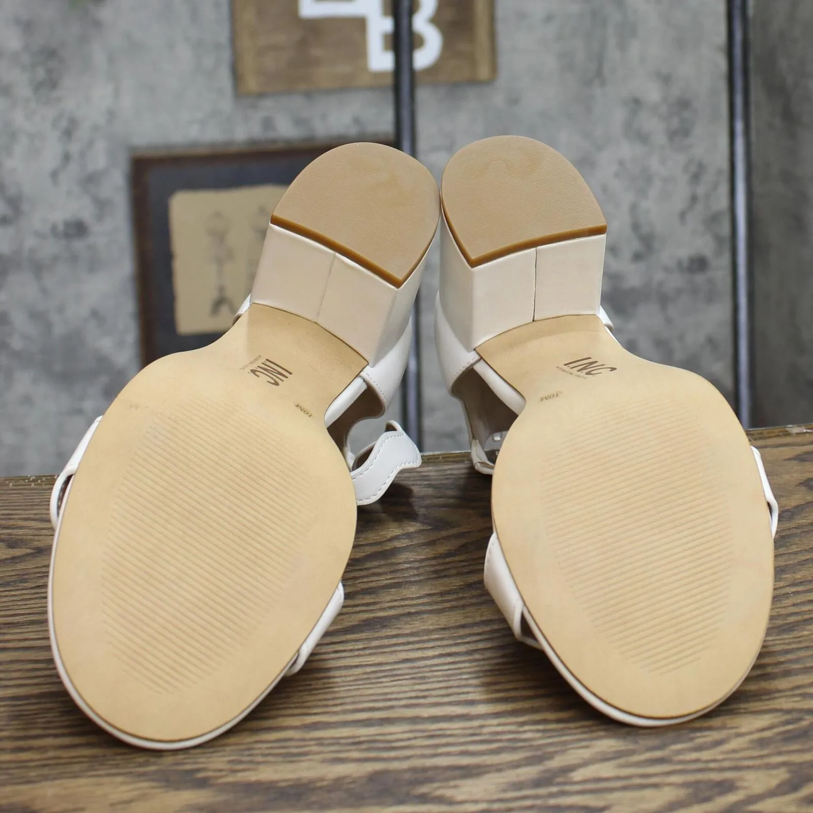 INC International Concepts Hadwin Faux Leather Block Heel Heels White Smooth 10M