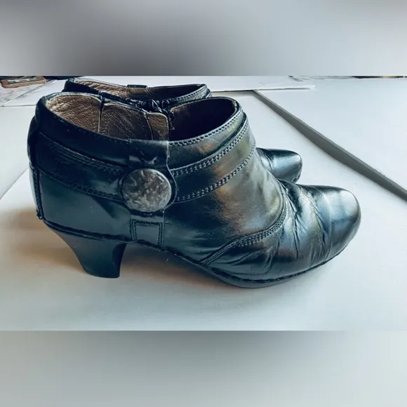 Josef Seibel Booties Sz US 6/7 EU 37 Block Heel Blk Leather Booties Comfort Boot