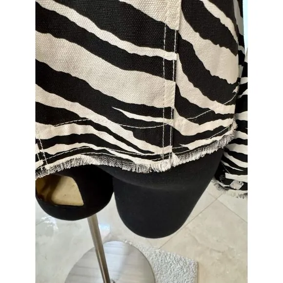 Just B Women's Black White Zebra Stripe Cotton Blazer/Jacket Embellished, Sz M
