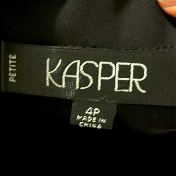 Kasper Women's Black 2 Piece SkirtSuit Monterrey Size 4p