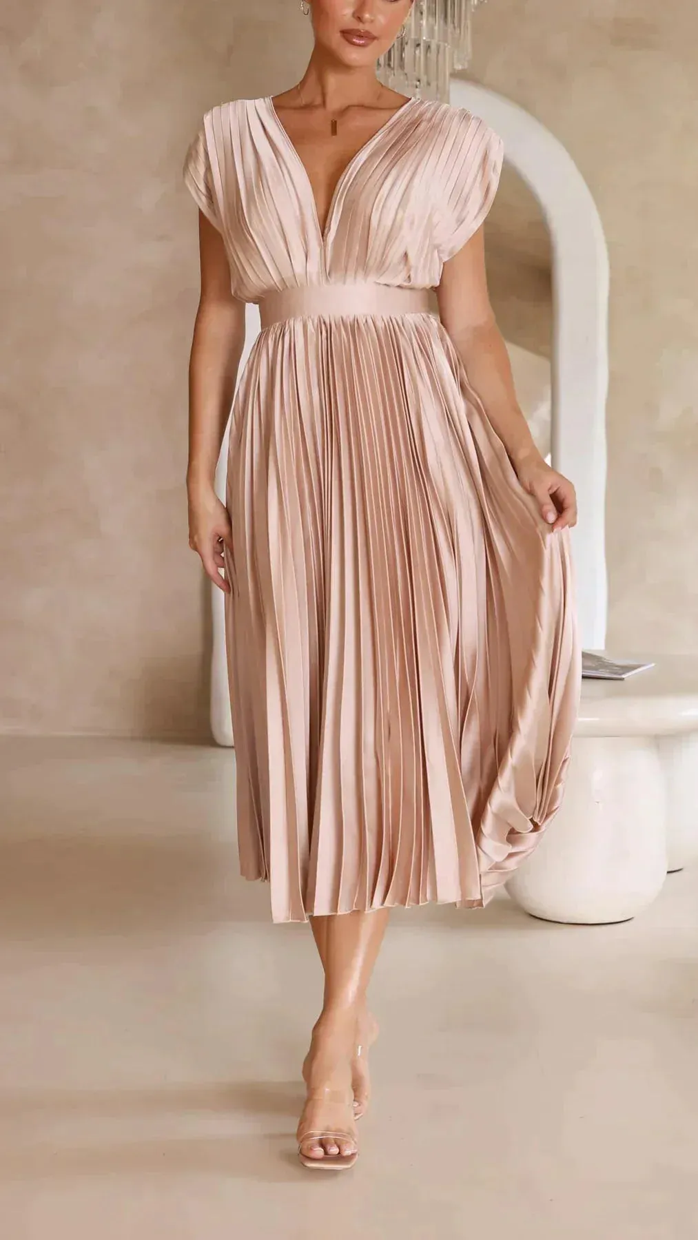 Krystel® | Classic and stylish   dress