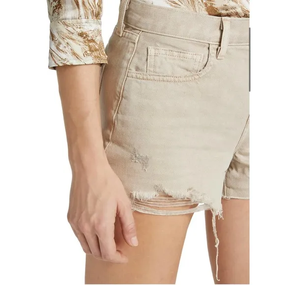 L'Agence Jean Shorts Women's 27 Audrey Mid Rise Tan Biscuit Destruct Cutoffs