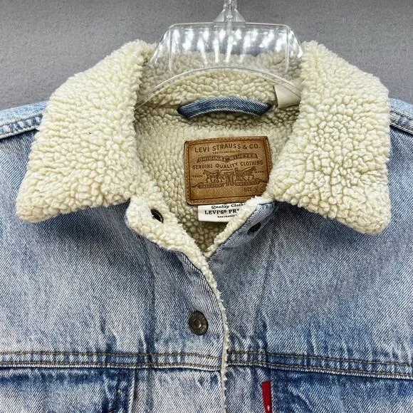 Levi's Denim Jacket Women's XS Light Blue Sherpa Lined Vintage Classic 80s Style