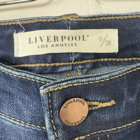 Liverpool Womens Marley Girlfriend Cuffed Eco Jeans in Bartlett Blue Size 6/28