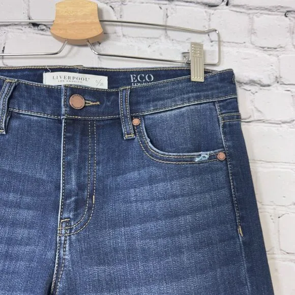 Liverpool Womens Marley Girlfriend Cuffed Eco Jeans in Bartlett Blue Size 6/28
